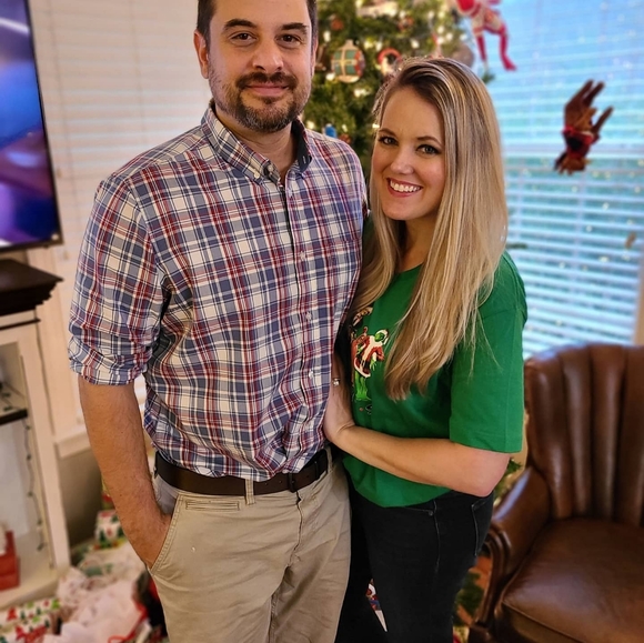 Meet your Posher, Lauren - Picture 5 of 12